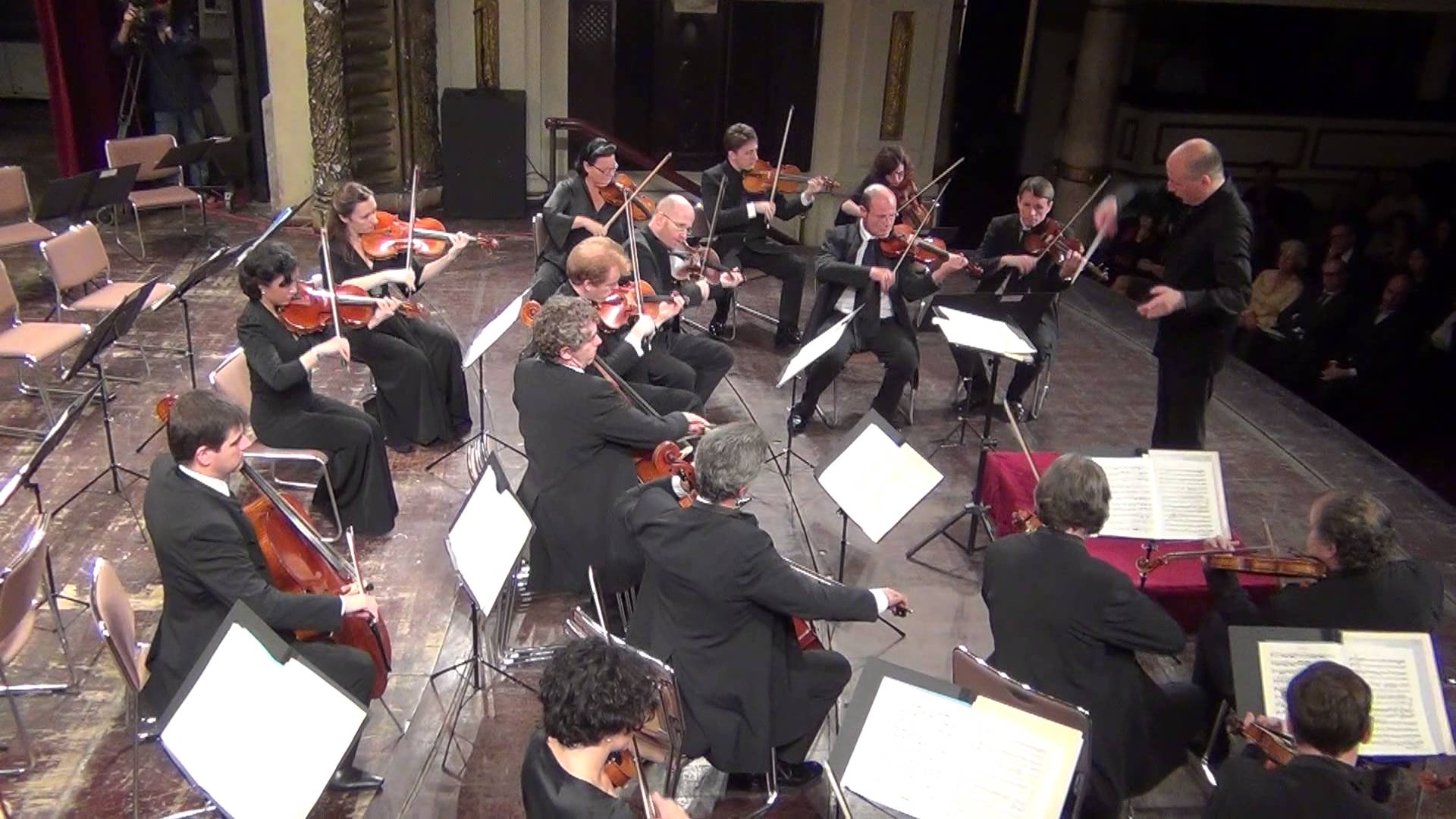 L'orchestre de Paris à Hanoï (Haydn & Mozart)